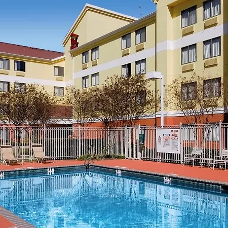 Red Roof Inn Plus+ Austin South 